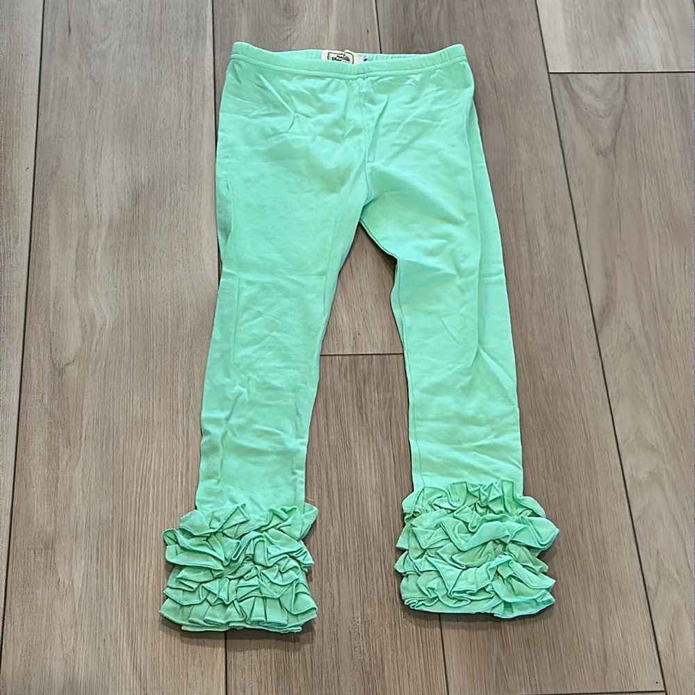 EUC Pearls and Piggytails Boutique Girls Size 8 Ruffle Leggings Green Stretch